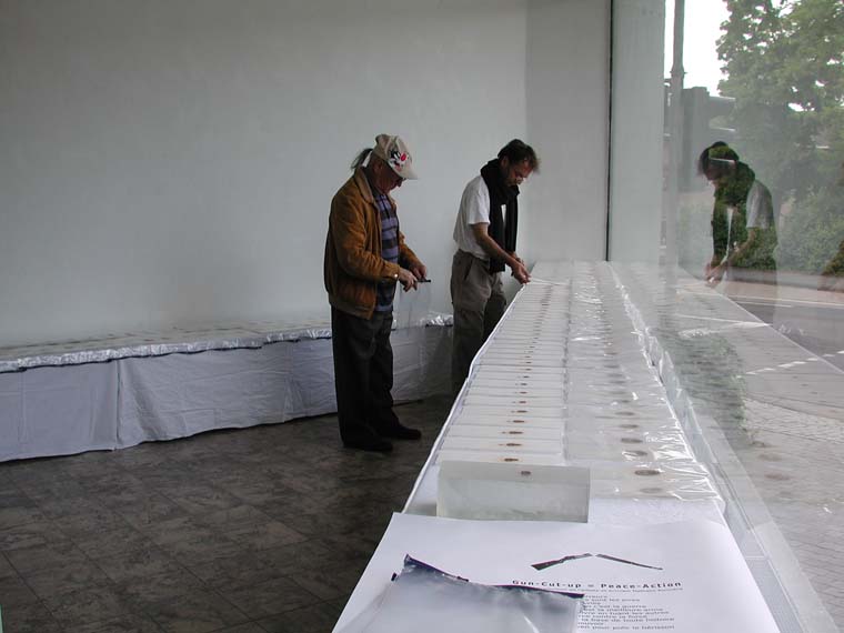 Peace_Action_Emballage_005