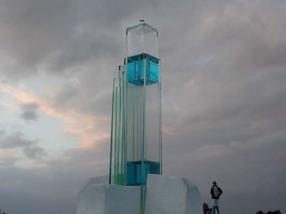 S_NU02_068